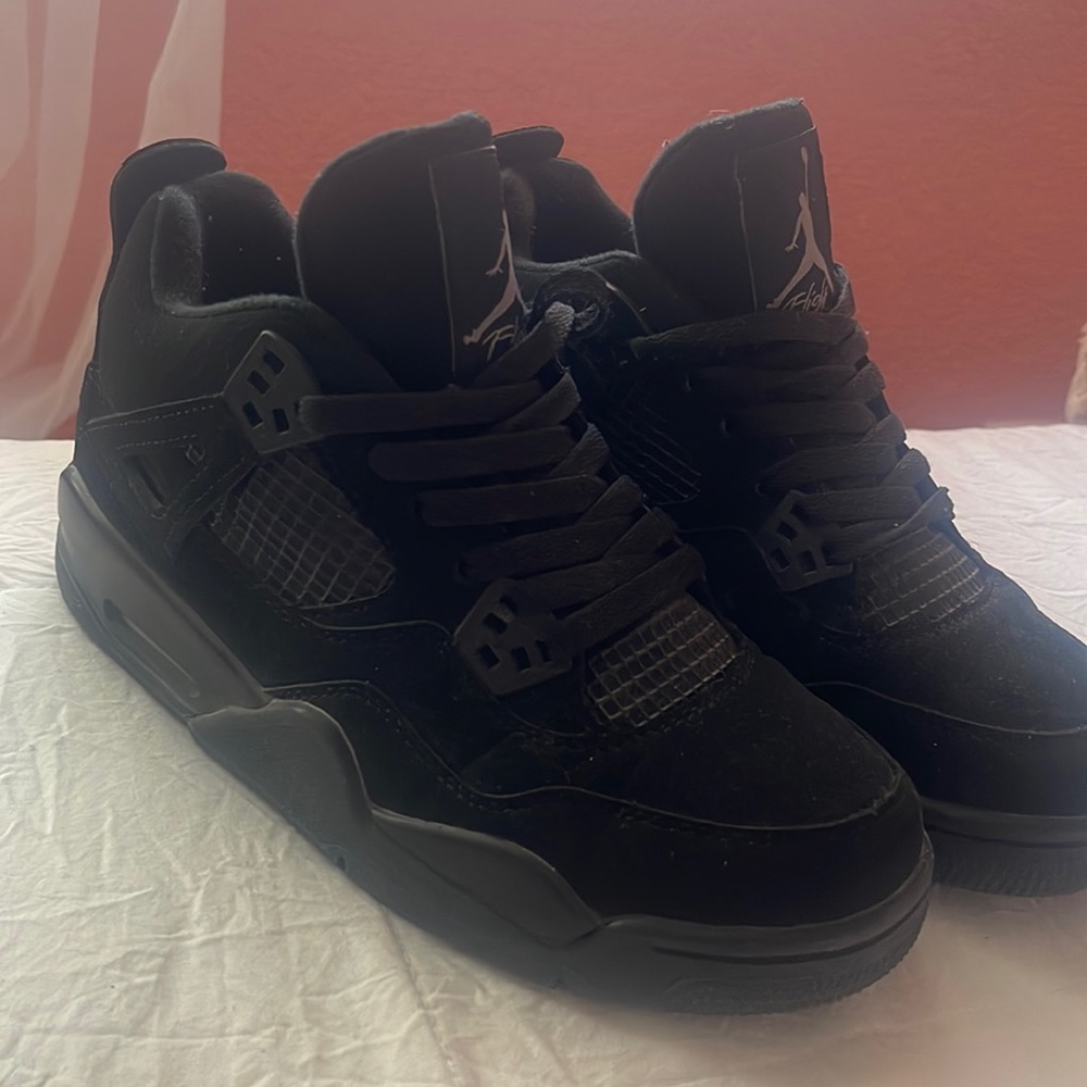 Black cats Jordan’s